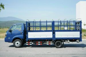 Xe tải Kia Frontier K250L thùng mui bạt mở 5 bửng tải trọng 2,35 tấn